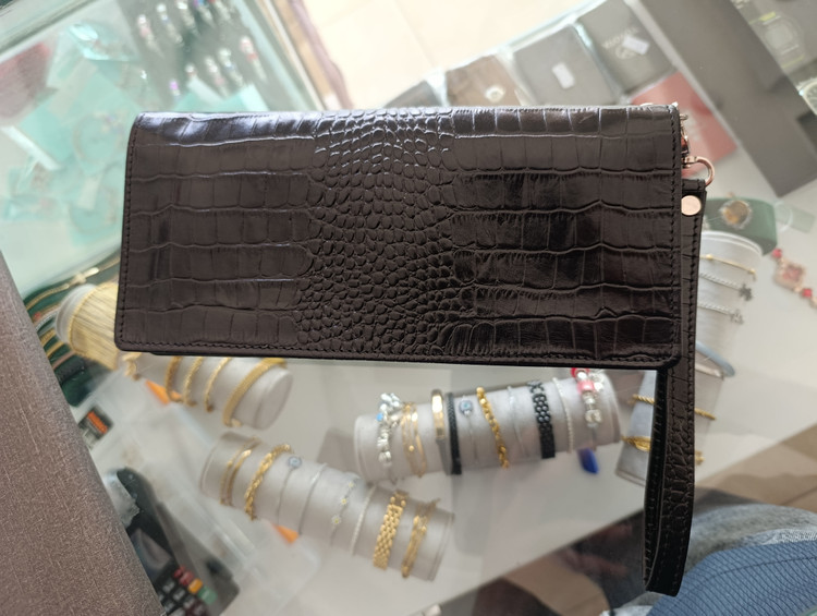 کیف دسته چکی چرم طبیعی گاومیش